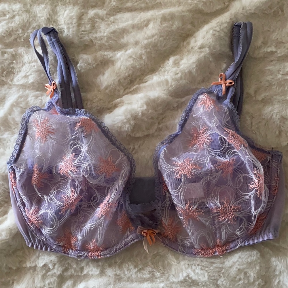 Victoria’s Secret Unlined Bra